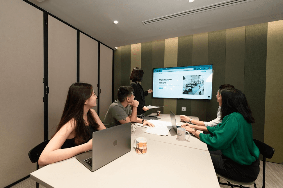 Membership Perks: Beyond Just a Desk and Wi-Fi