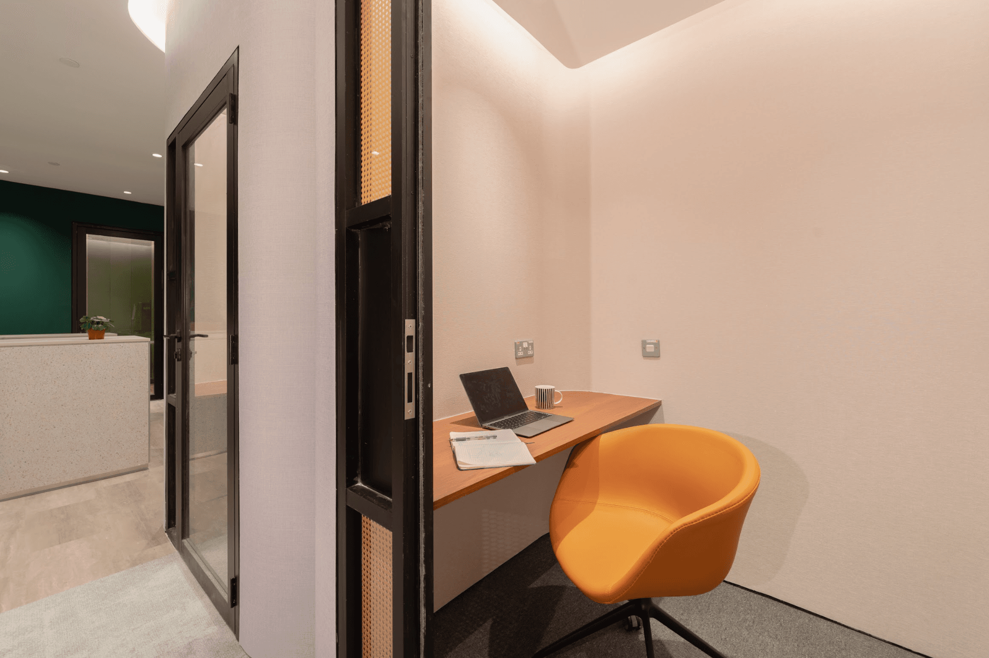 The Benefits of Private Studios for Employees